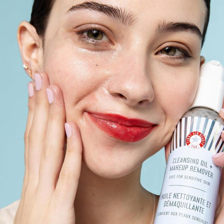 First Aid Beauty 2-in-1 Cleansing Oil + Makeup Remover: Melt Away Makeup, Reveal Hydrated Skin!