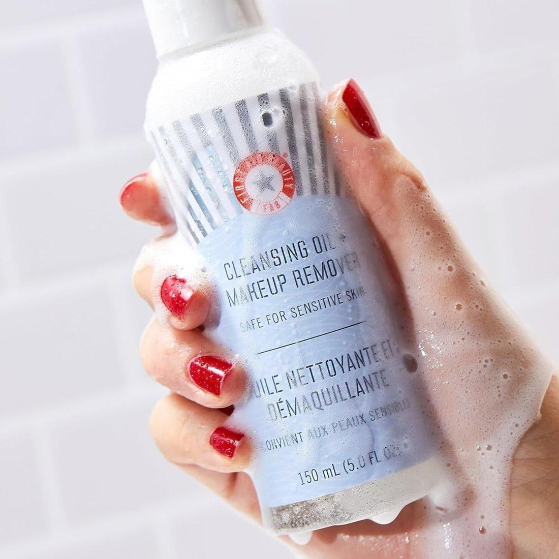 First Aid Beauty 2-in-1 Cleansing Oil + Makeup Remover: Melt Away Makeup, Reveal Hydrated Skin!