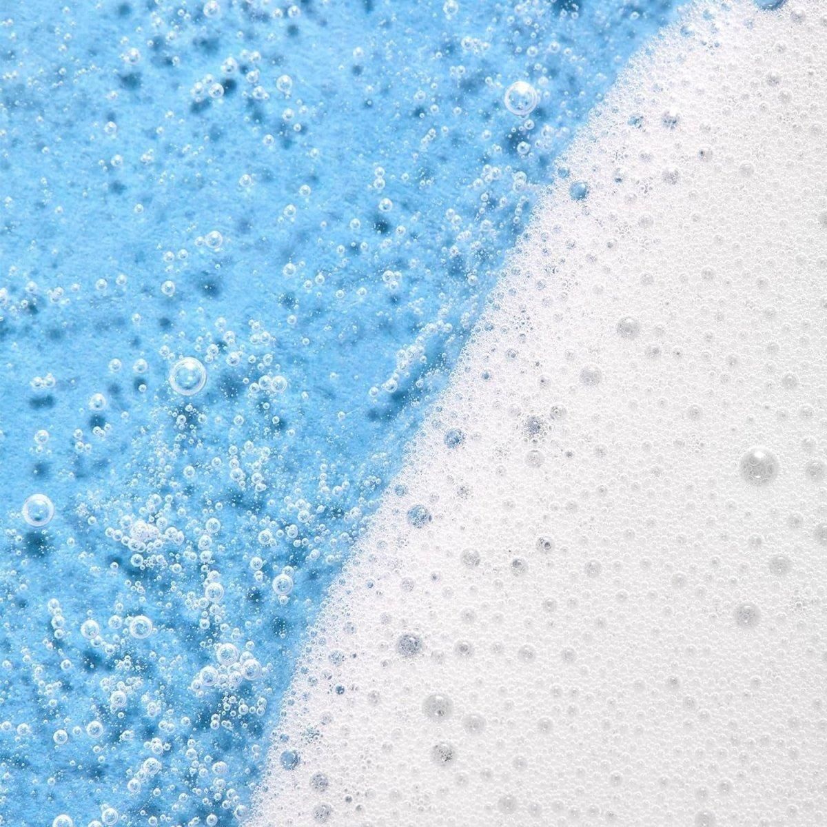 First Aid Beauty 2-in-1 Cleansing Oil + Makeup Remover: Melt Away Makeup, Reveal Hydrated Skin!