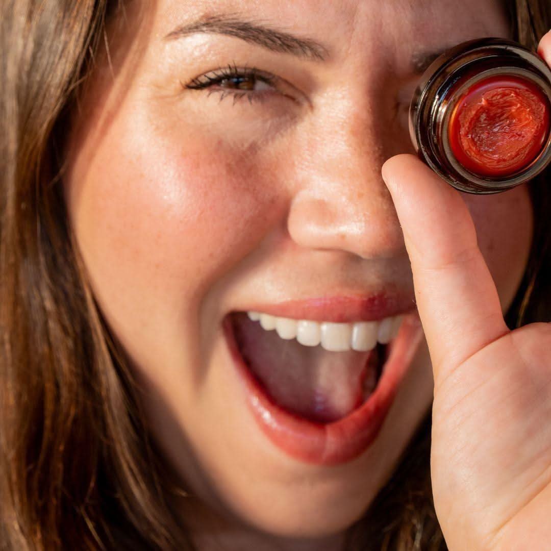 8 Days Organic Lip Butter Calendula & Rose Petal (8ml)