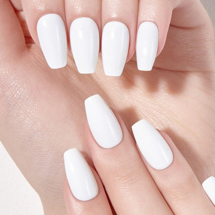 DASHING DIVA Magic Press | Titanium Chic White 30 Tips | Instant Press-On Gel Nails with Glossy Chrome Accents