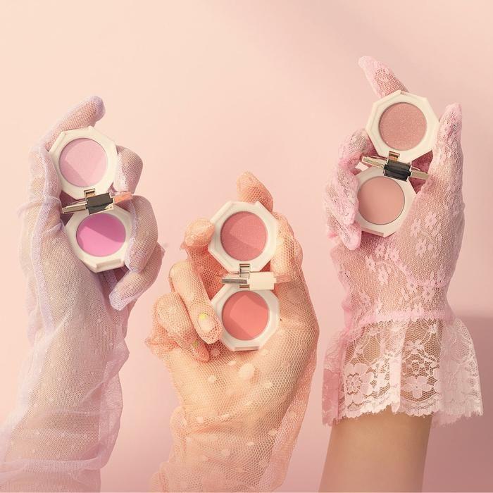 DEAR DAHLIA Paradise Dual Palette Blusher Duo #04 Blossom Palace 4g | Radiant Two-Tone Blush with Skin-Loving Botanicals for a Natural, Buildable Flush