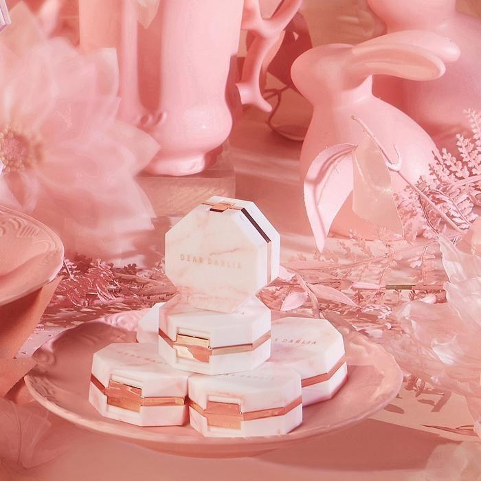 DEAR DAHLIA Paradise Dual Palette Blusher Duo #04 Blossom Palace 4g | Radiant Two-Tone Blush with Skin-Loving Botanicals for a Natural, Buildable Flush