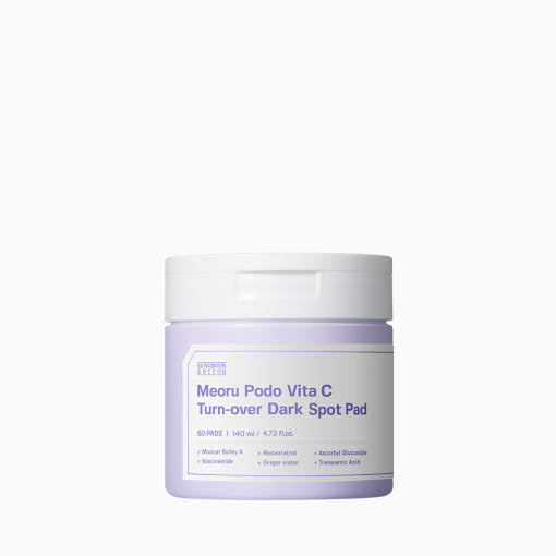 SUNGBOON EDITOR Meoru Podo Vita C Turn-Over Dark Spot Pad 140ml / 60 Pads | Brightening Pads with Vitamin C, Vitis Coignetiae & PHA