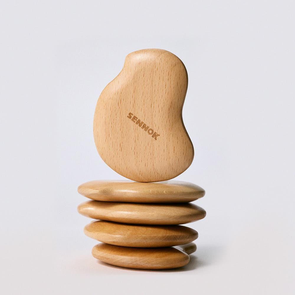 SENNOK BBIYAKI Guasha Beechwood Chick-Shaped Facial & Body Massager